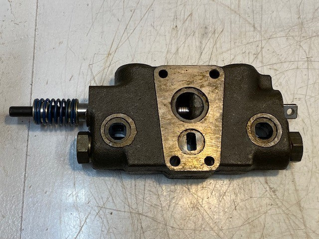 CASE IH CASE LOADER CONTROL VALVE LIFT SECTION H 001 OF G106336