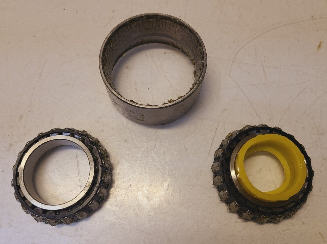Subaru Bearing AY F 28016AA011NT
