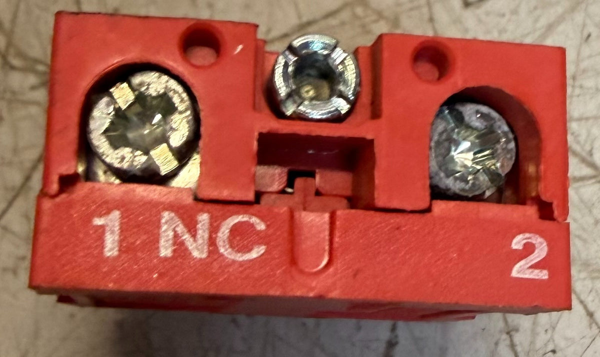 51 Quantity Of Tekic S2 Contact Block 60947-5-1 Push Button Switch Electrical
