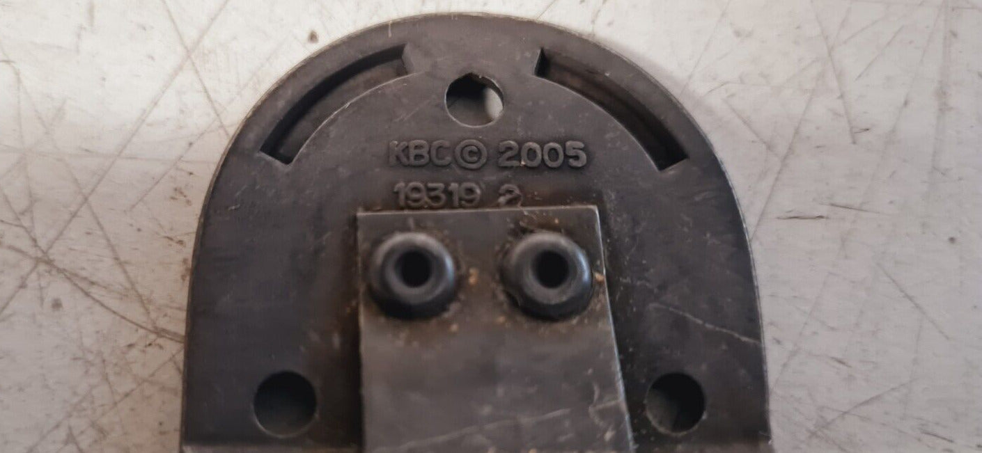 7 Quantity of KBC Hinges 19321 | 19319 (7 Qty)