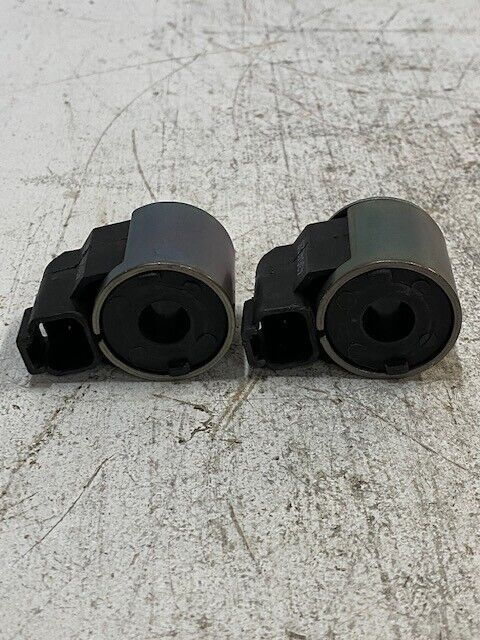 2 Qty of Solenoid Coil Valves 4304028 28 VDC 4913 PC - USED (2 Quantity)