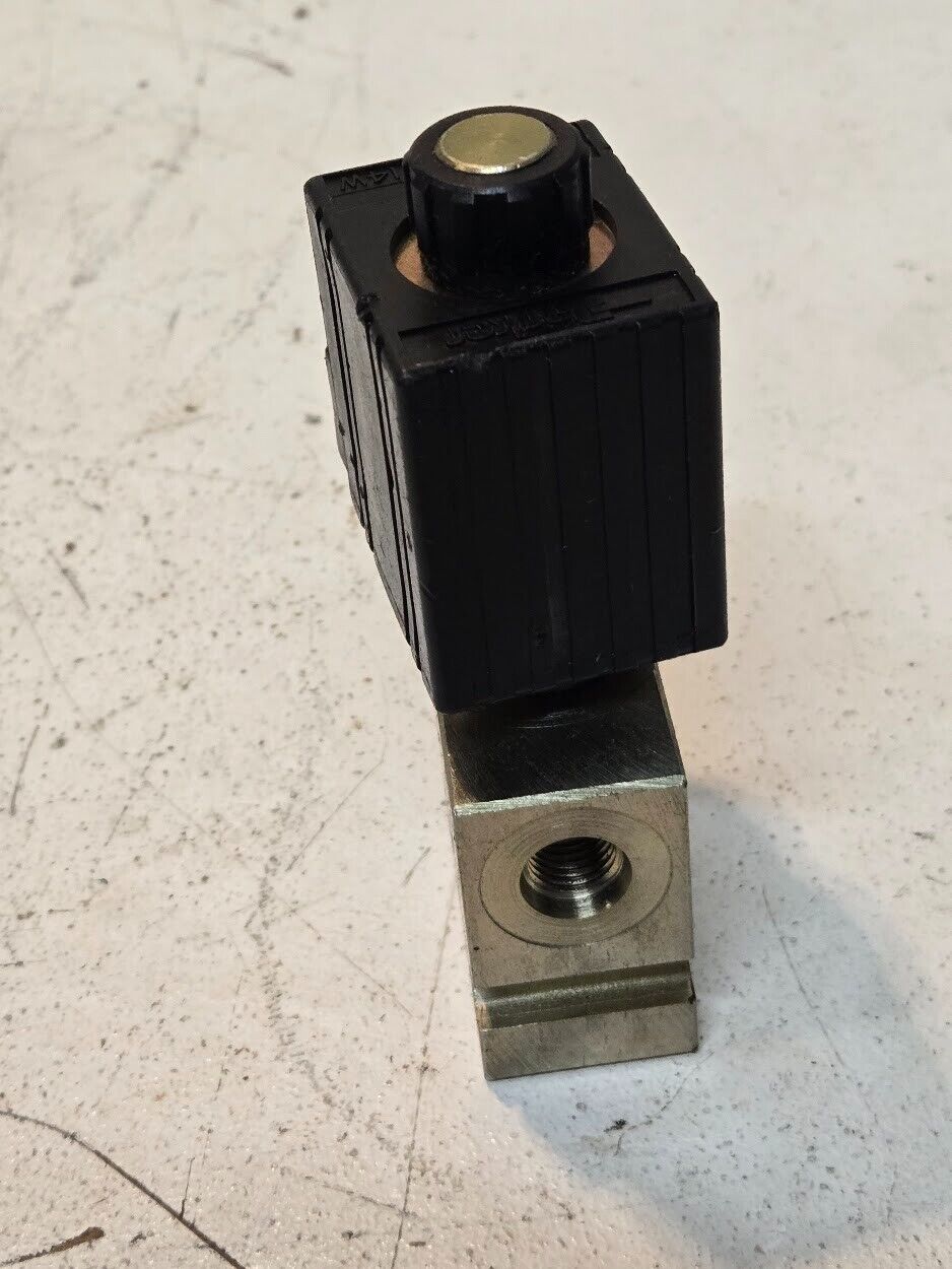 Parker S8LD Solenoid and B08-2-4T Valve Body