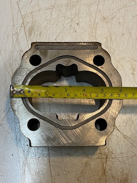 Hydraulic Gear Pump Housing Body 44mm Bore 5-3/4" x 6" x 2-3/4"