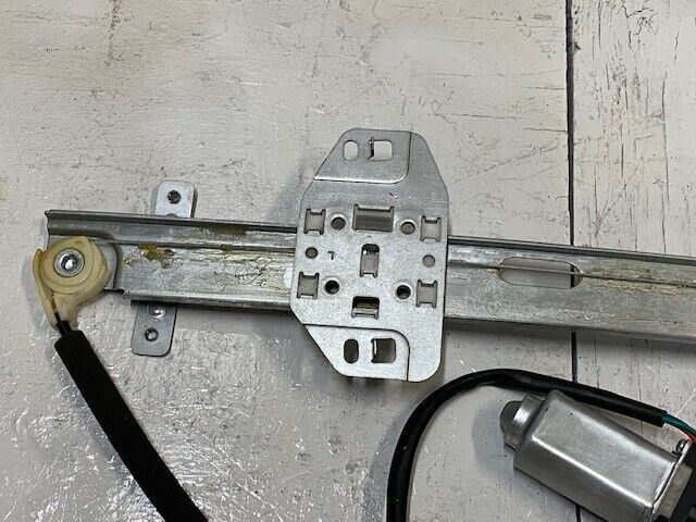 Power Window Regulator & Motor Assy 21" BO3002