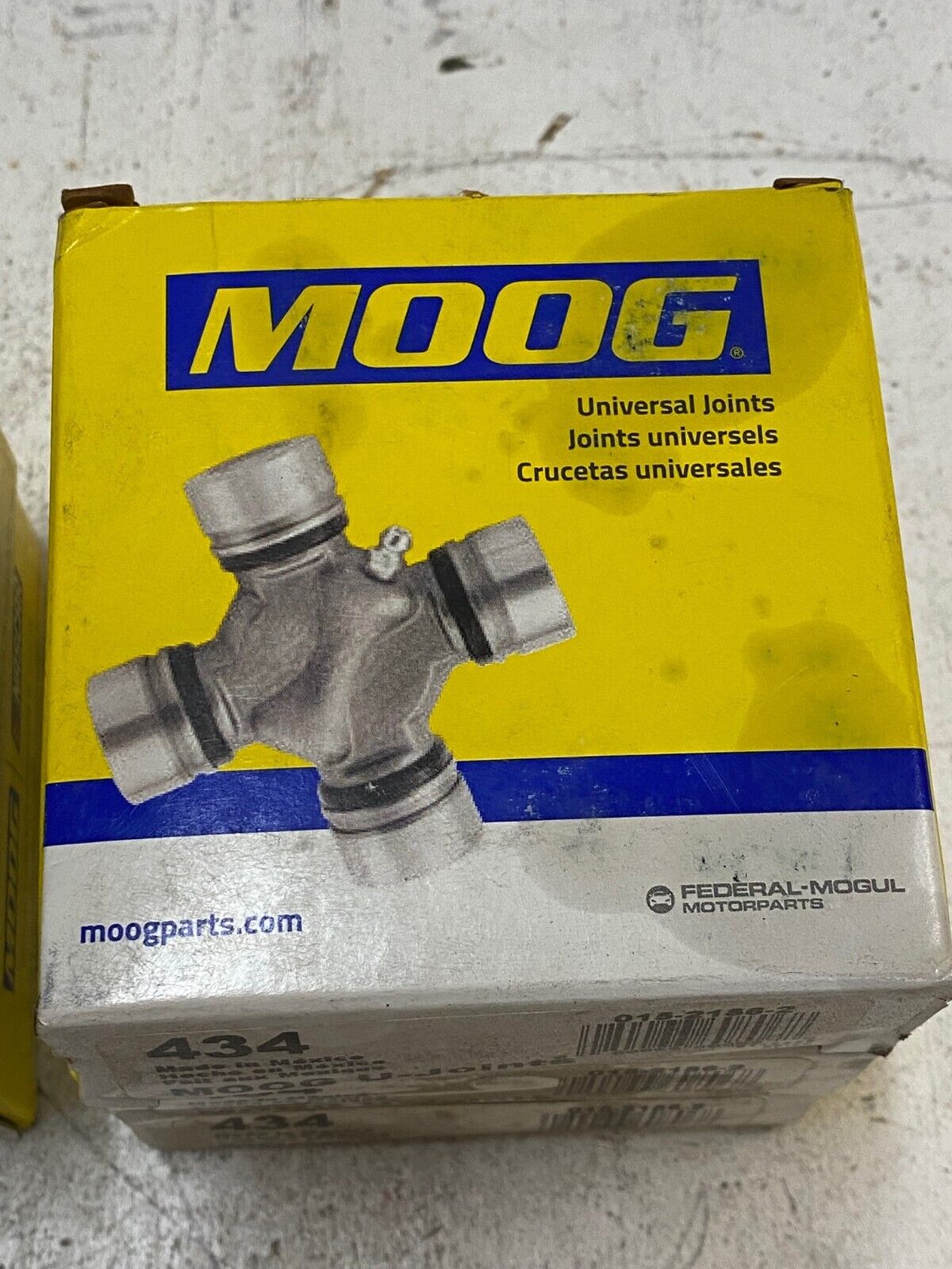 6 Qty of MOOG 434 U-Joints 015-2186-2 (6 Quantity)