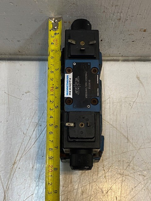 Mannesmann Rexroth Hydraulic Directional Control Valve 4WE6J60/EW110N9K4/B10N10