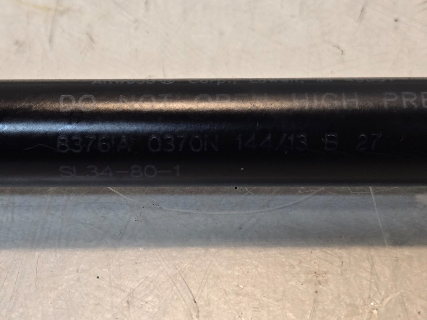 3 Quantity of SpringLift 8376IA Gas Springs 0370N 144/13 B 27 SL34-80-1 (3 Qty)