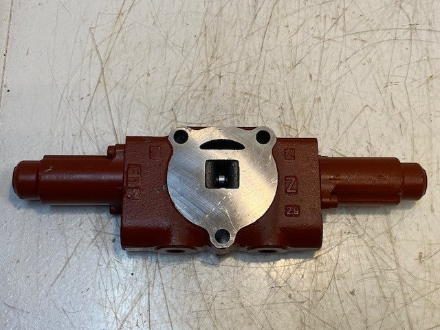 Kubota Spool Valve Block Section Z29 | F1C | 11-3/4" L Hydraulic Control Valve