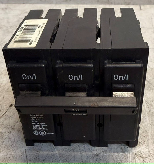 Eaton BR340, 3 Pole Plug-On Thermal Magnetic Minature Overload Protection