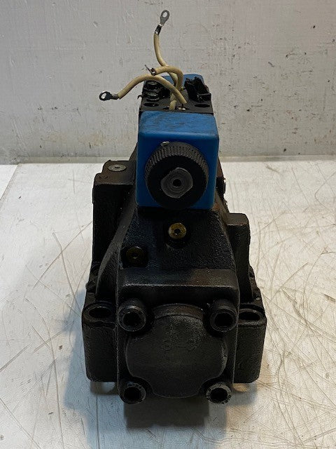 Vickers Directional Control Valve DG5S-8-2N-K-M-FW-B5-30 | DG4V-3S-6N-M-FW-B5-60