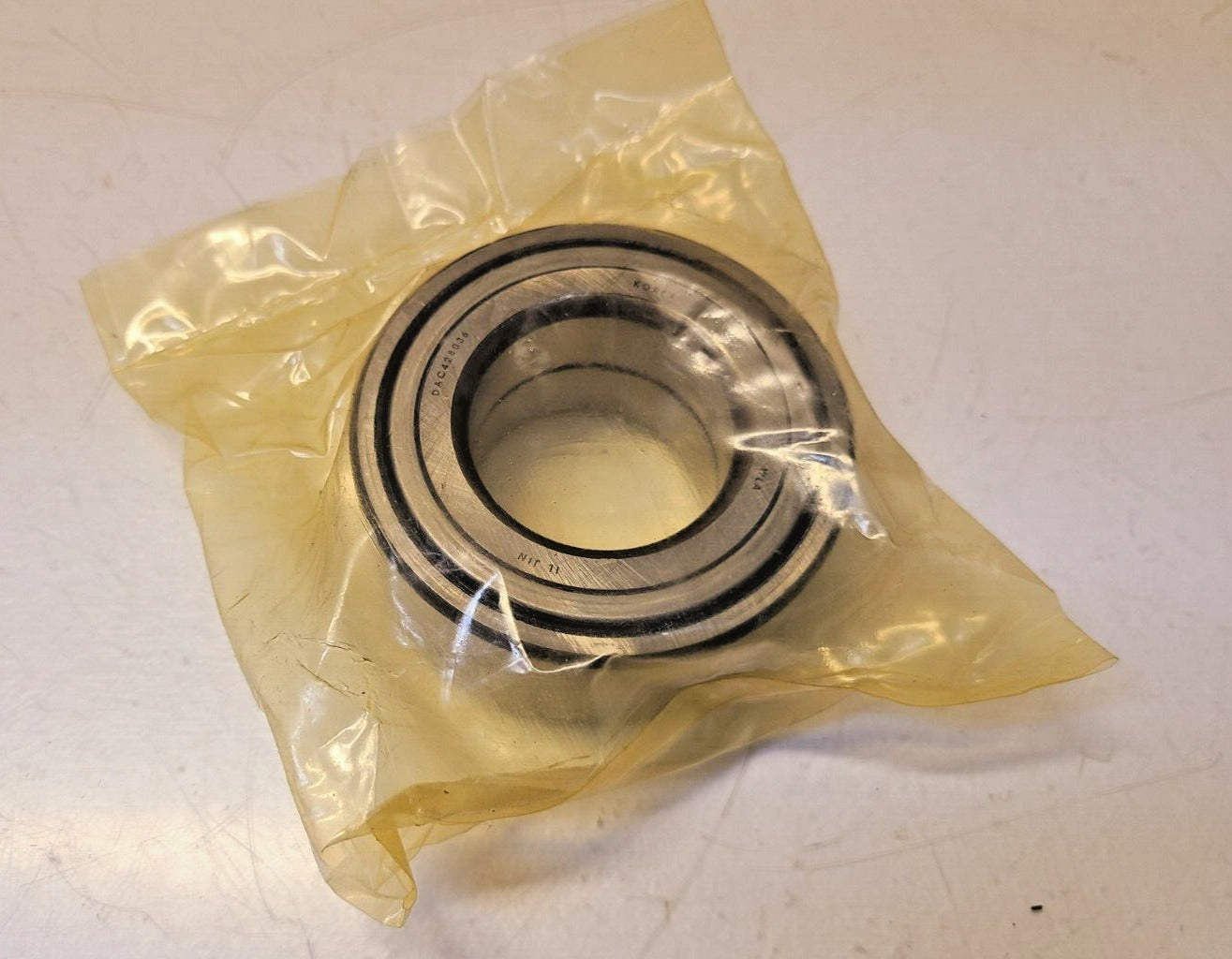 Hyundai Front Wheel Hub Bearing 51720-38000