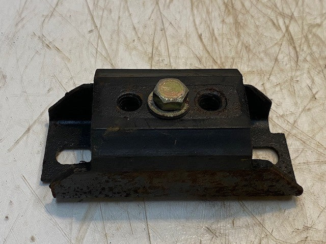 8 Quantity of 3-Bolt Universal Transmission Engine Mounts 5-1/4" L (8 Quantity)