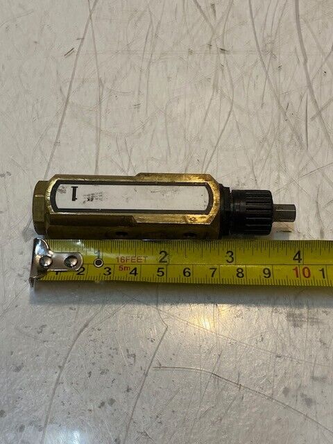 Master Pneumatics Line Lubricator Servo-Meter Valve 1 V 4" L 9mm ID 6mm Shaft