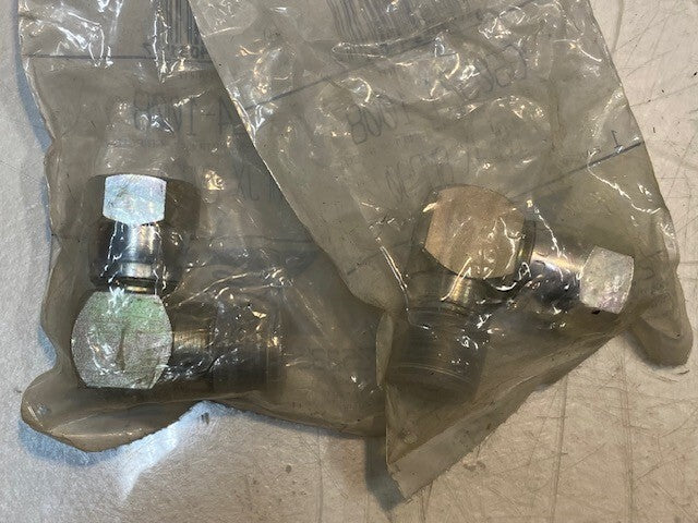 2 Quantity of Gates Hose Adapters G60524-1008 | 10FJX-8MP90 | 725335015 (2 Qty)