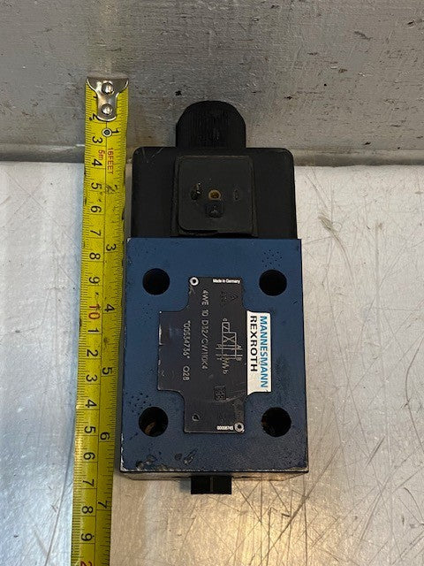 Rexroth 4WE10D32/CW110K4 Directional Spool Valve WZ65-4-L 90VA/550VA