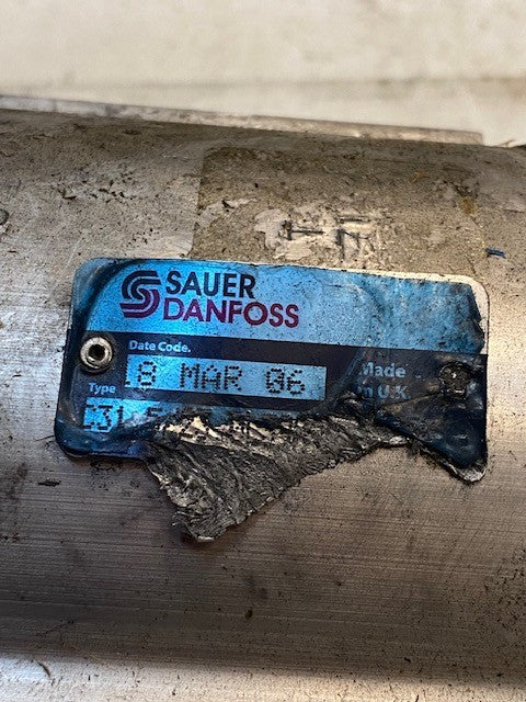 Sauer Danfoss Hydraulic Pump 16-02-052-909 | VB6