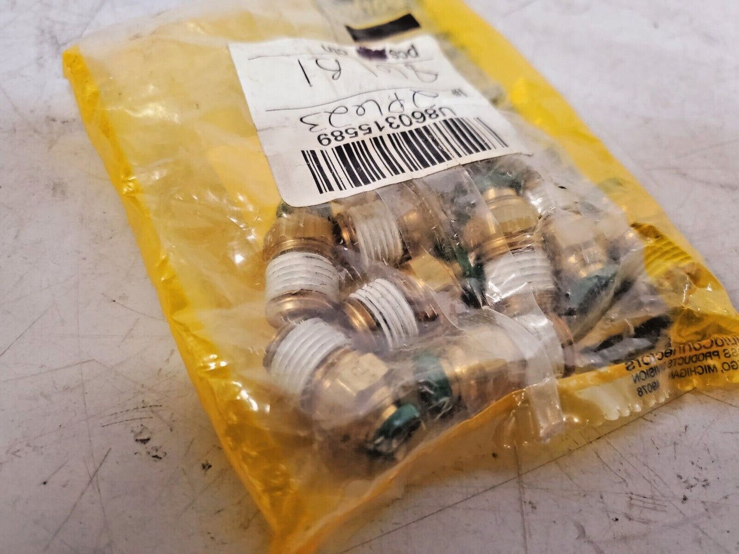 10 Quantity of Parker Fluid Connectors Fittings 2P623 | U860315589 10 Qty)