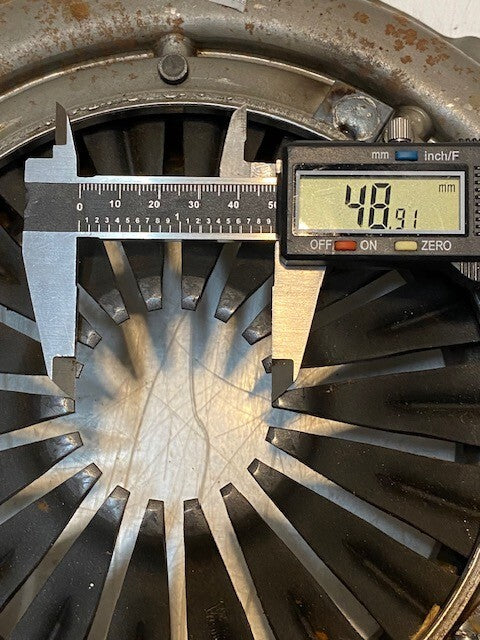 Valeo Clutch Pressure Plate Remanufactured 382497S0 | 49mm Bore 12-1/4" Diameter