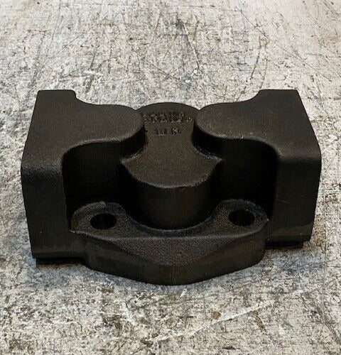 Motor Port End Flanged Cover 7-1/4" Long 6" Wide 3" Tall 17mm Holes