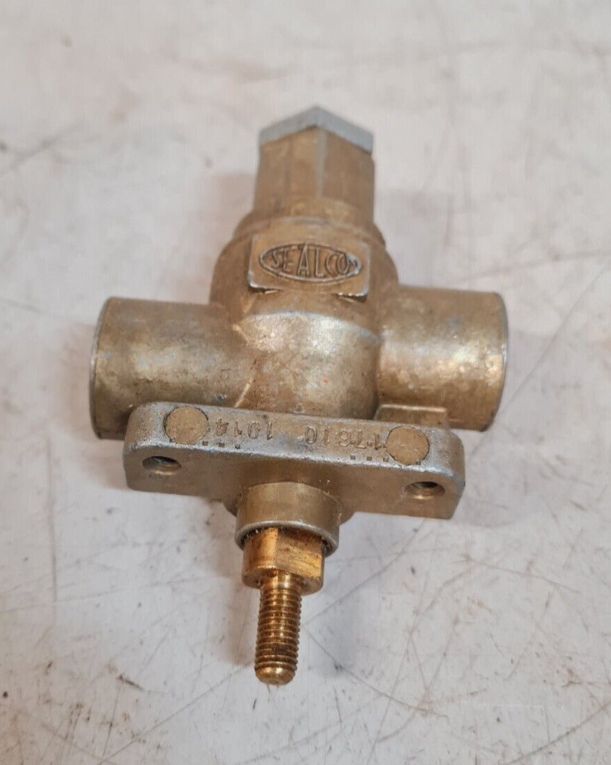 Sealco Air Bag Control Valve 17610 | 1014