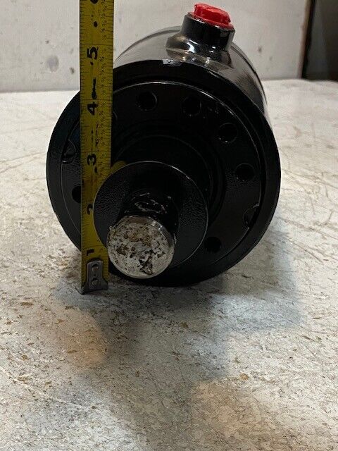 Hydraulic Cylinder 27mm Shaft End 4-3/4" OD 11" Long