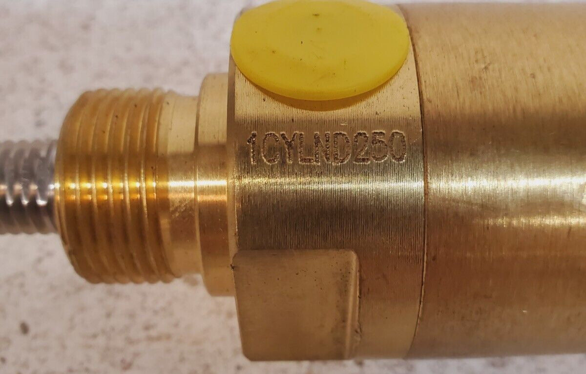 Generic Air Cylinder 1CYLND250 (Slight Damage)