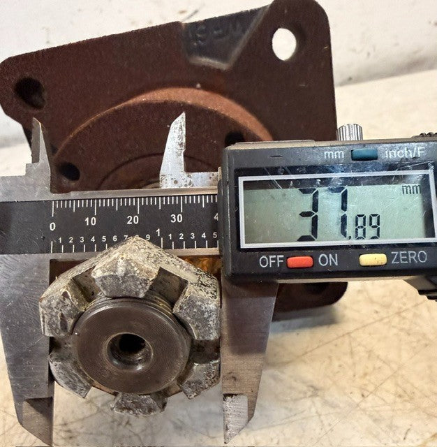 Parker Hannifin LSHT Hydraulic Torqmotor L0240LS081AAHZ | 03414-2912
