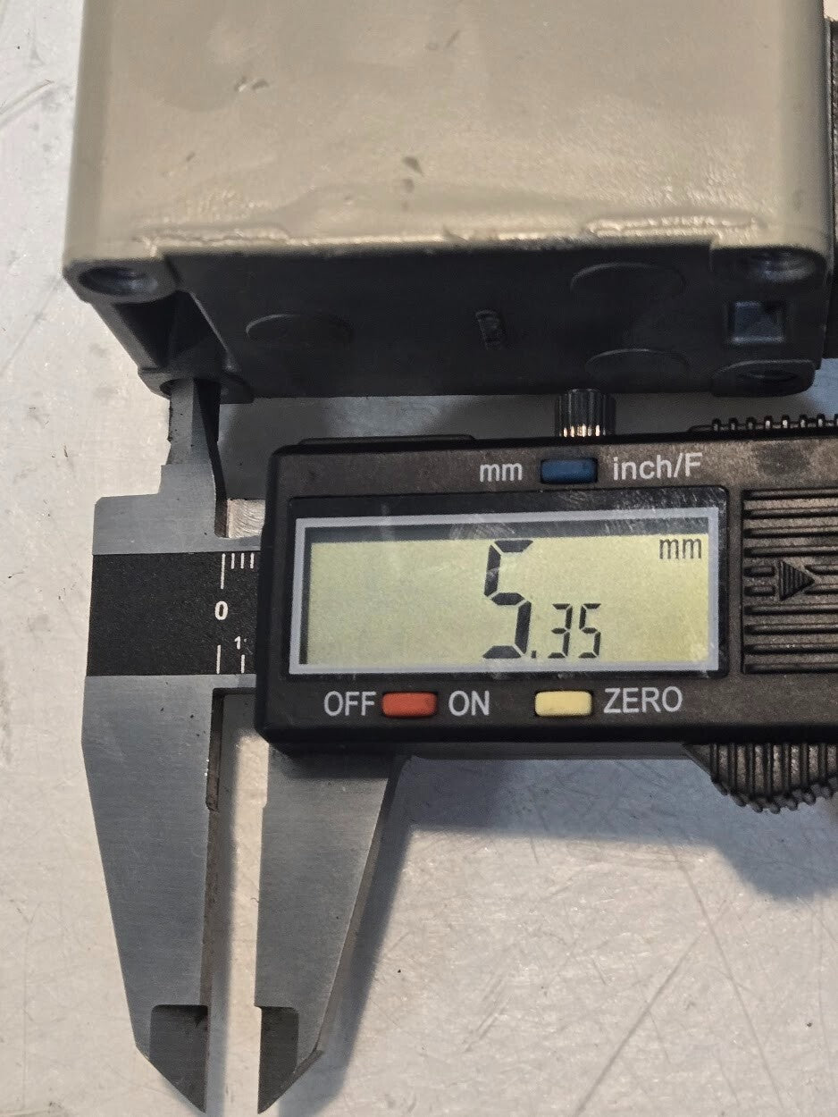 Omron Roller Lever Limit Switch WLCA2-2TSLD | 1G-A | NO | 782Y Type 3, 4, and 13