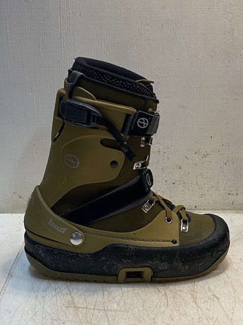 Marker Interface M Explorer ME04XC Green Boots Size US 9 EU 42