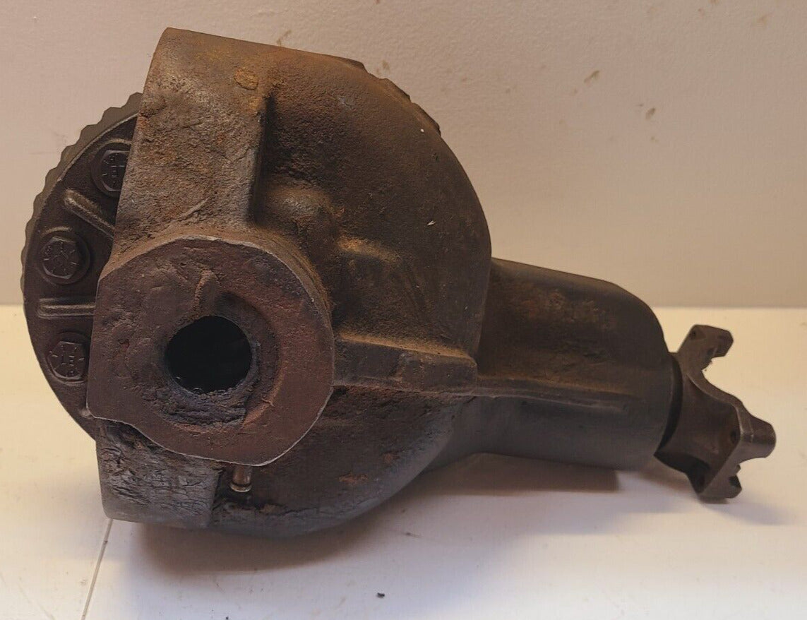 Ford Dana 50 Front Axle Housing 620598 | 3.55 Ratio