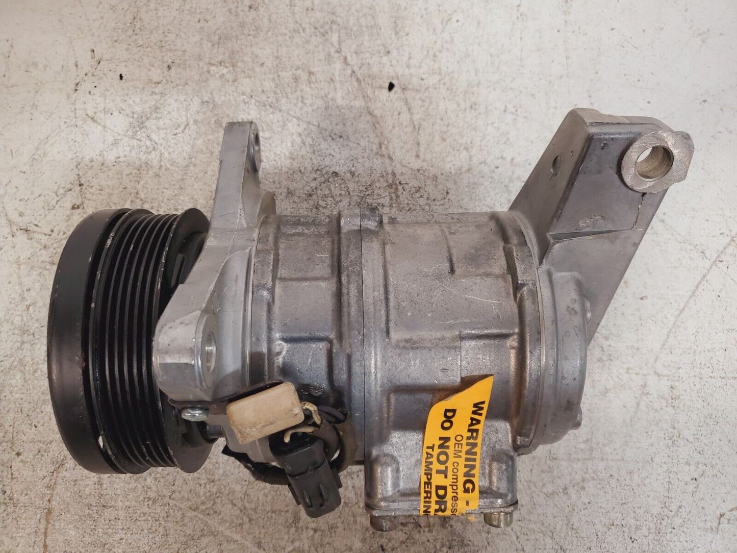 Remanufactured A/C Compressor 57378 For R134A & R12