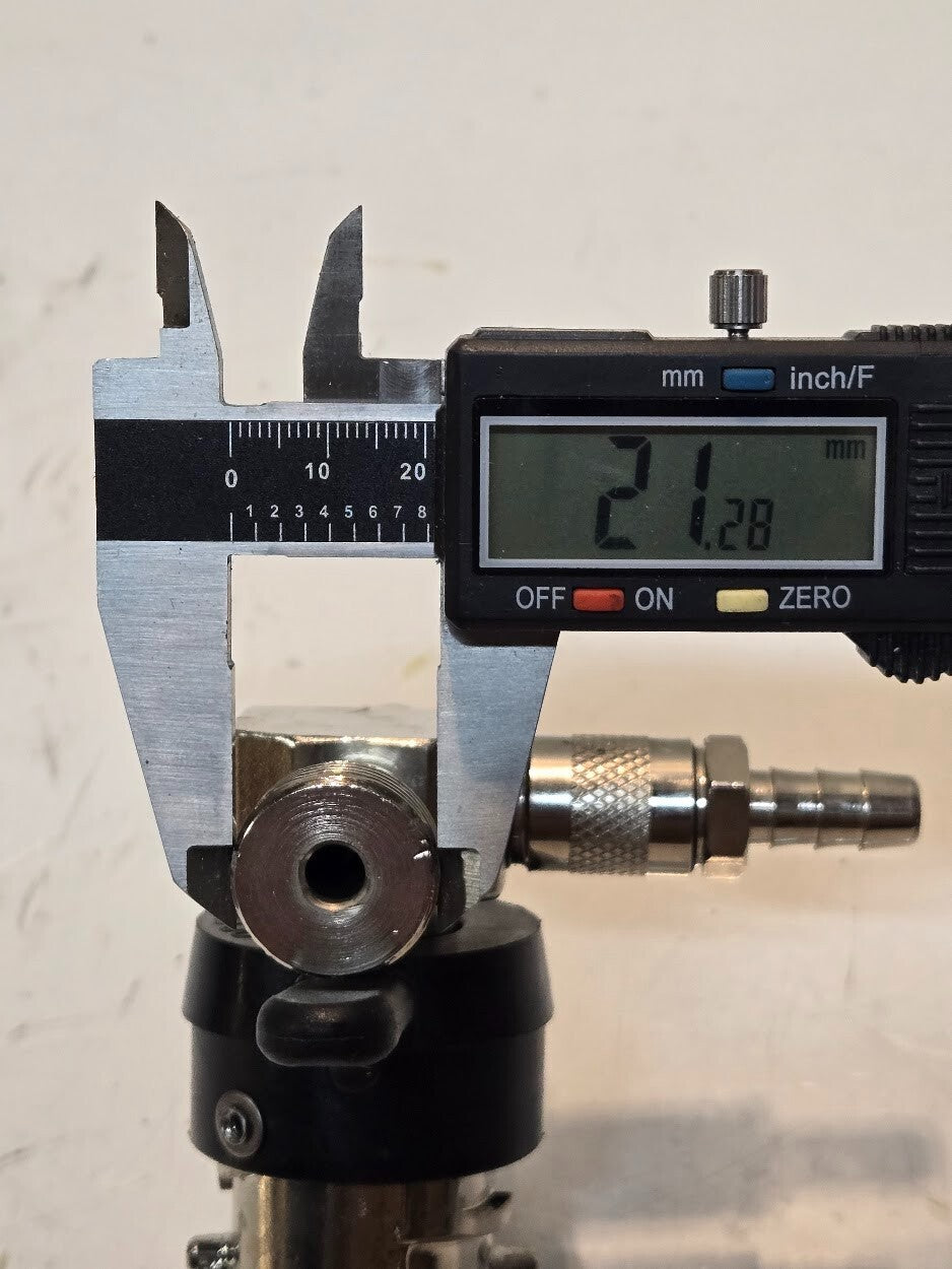 American Sanke D Type Coupler | Low Profile Twist on Type 3/4" Thread Connector