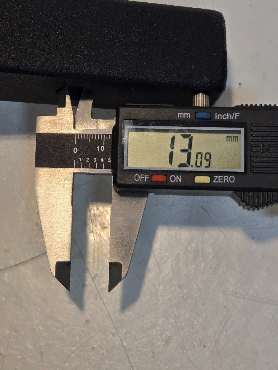 Flip Adapter for EZ-Carrier with Pins and Reflectors | 1-1/4" x 10" Shank