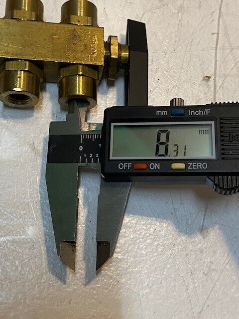 Abco Kantleak Multi-Port Stack Brass Valve Freon 134a, 404a, 410A 1000 PSIG 6996