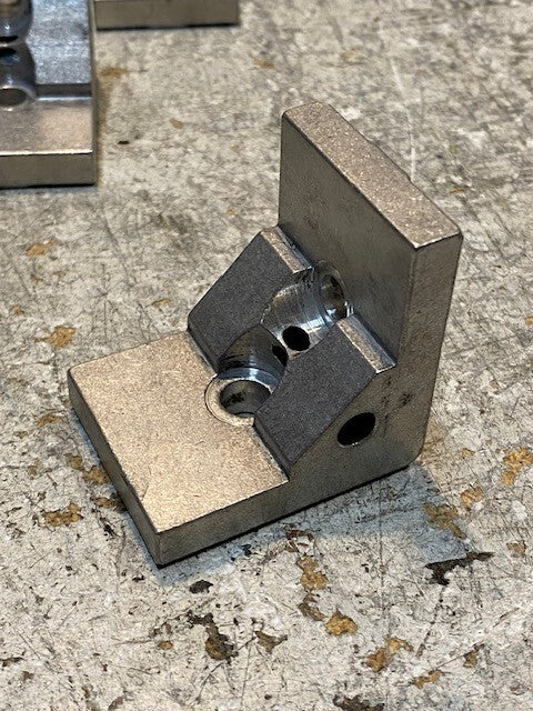 20 Quantity of 82.05.0055 Series 50 Keyed Angles B40S2 (20 Quantity)