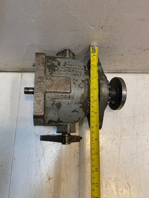 Vickers 323805 Heavy-Duty Industrial Hydraulic Motor 2776627-28