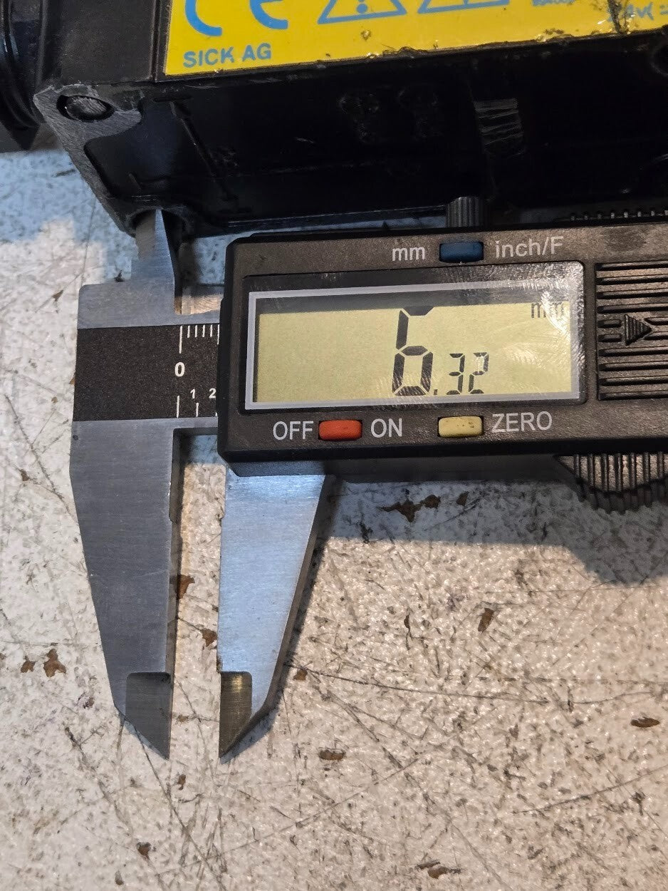 SICK i 1001 6021016 Safety Switch with iE 1000 SK1 Safety Key | 0210 0247