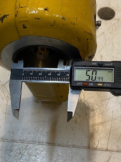 CAT Caterpillar 311-1933 Housing RH Motor Grader 2641151 | 162442