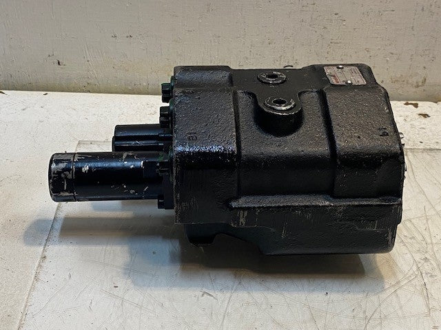 Walvoil Hydraulic Control Valve 10C239 | P9803821