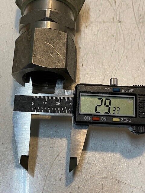 Aeroquip Quick Disconnect Coupling FD54 1090 - 16 | 6-1/2" L 29mm ID 64mm OD