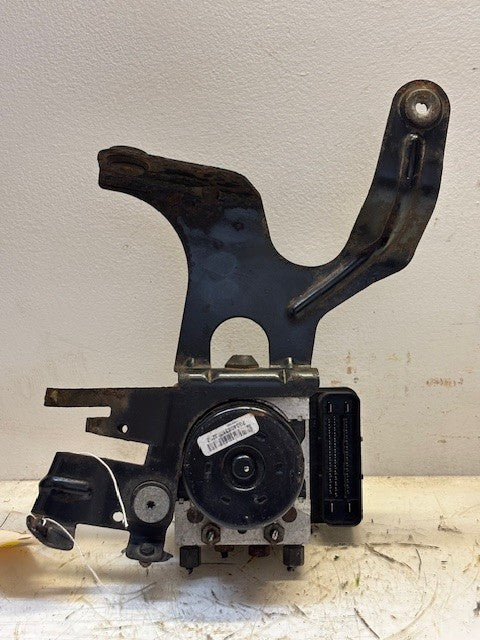 2006 Jaguar ABS Controller with Bracket | 5W93-2C405 | 10.0926-1006.3
