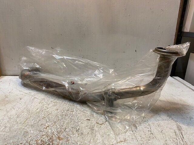 Navistar International Oil Pickup Tube 1834491C1 | 1814737C2