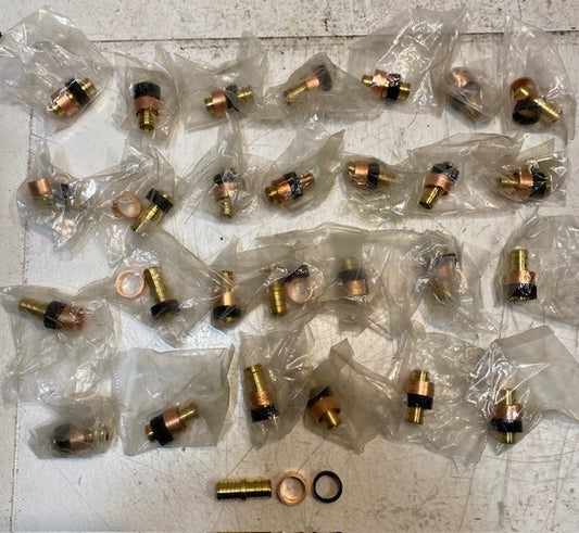 28 Qty of PB Crimp Polybutylene Adapter Couplings 1-1/4" Long 19mm OD (28 Qty)