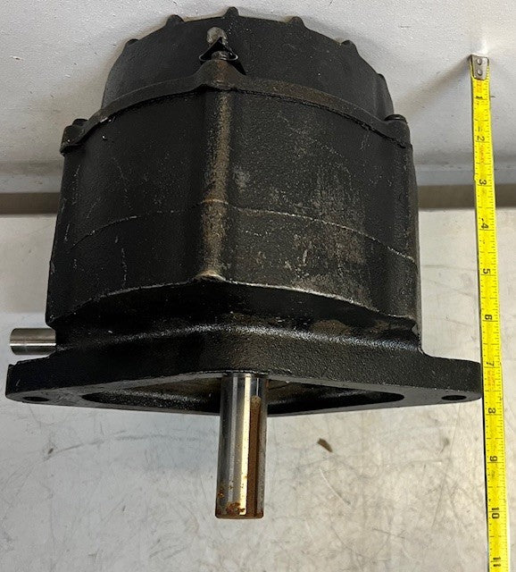 Leedy Manufacturing Right Angle Gear Reducer 9272 Industrial Speed Reducer