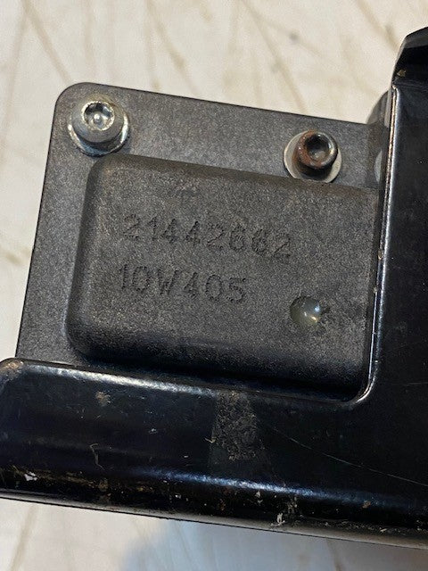 Exhaust Gas Differential EGR Pressure Sensor for Volvo Trucks 21442662 | 10W405