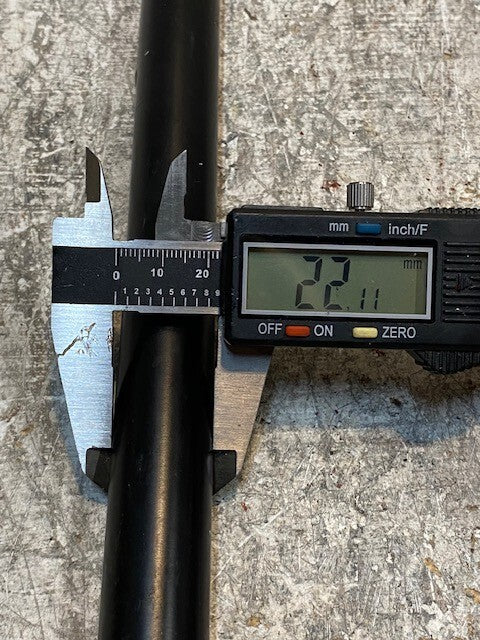 Gas Shock Strut Support Cylinder 90451-7S40A