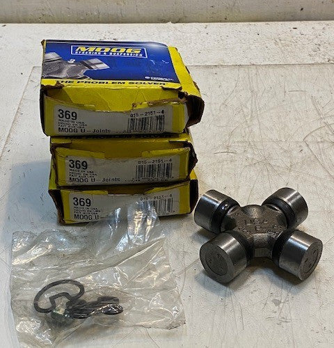 3 Quantity of Federal Mogul MOOG U-Joints 369 | 015-2151-4 (3 Quantity)