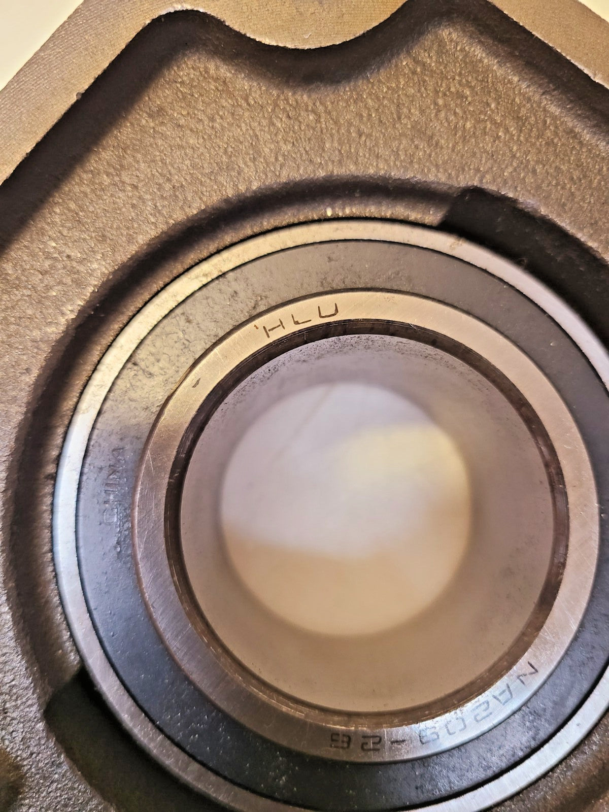 HLU 4-Bolt Flange Mounted Bearing NF209 | 1-5/8" | NA209-26