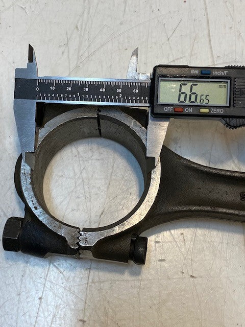 2 Quantity of Perkins Diesel Engine Conrods 3133-7180-116 | 67mm Bore (2 Qty)