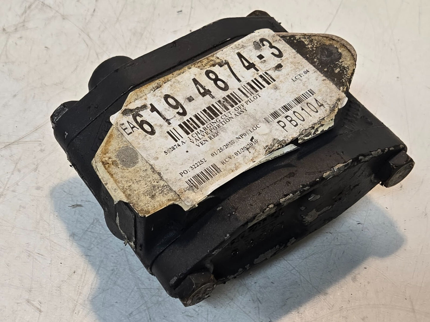 Charging Cut-Off Pilot Air Brake Valve TA42090 | 4218 | LAC XX F | 619-4874-3